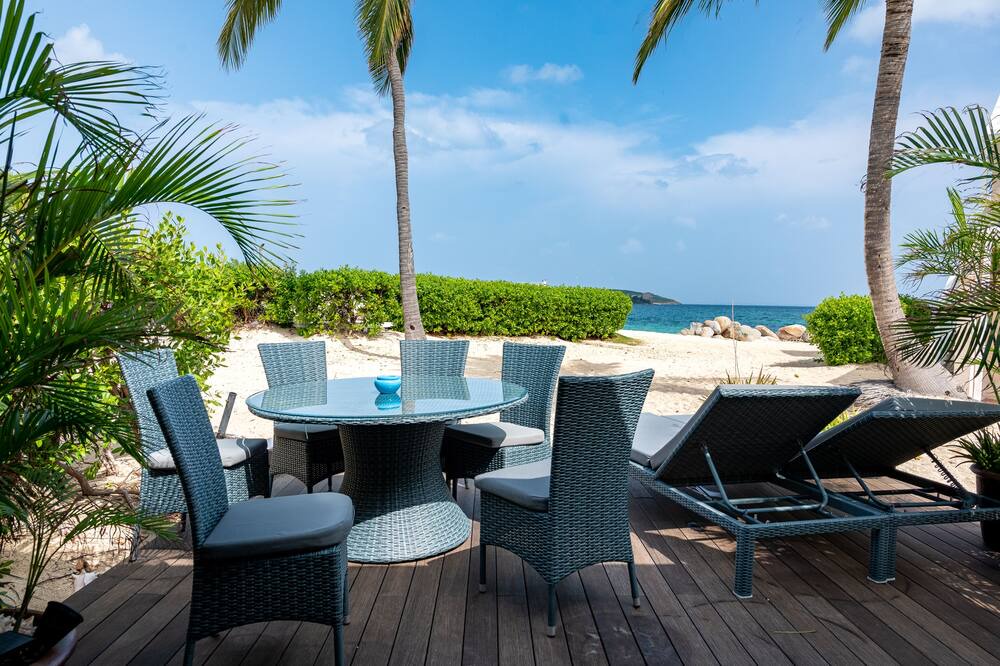 Photo of Patio Balcony in Nettle Bay