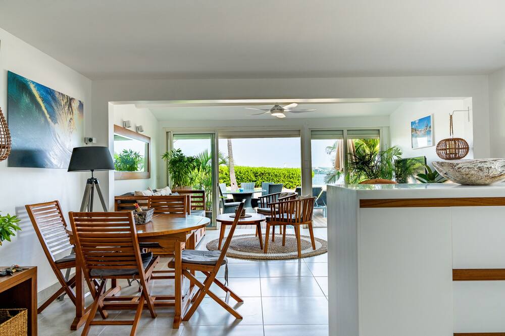 Photo of Kitchen in Nettle Bay