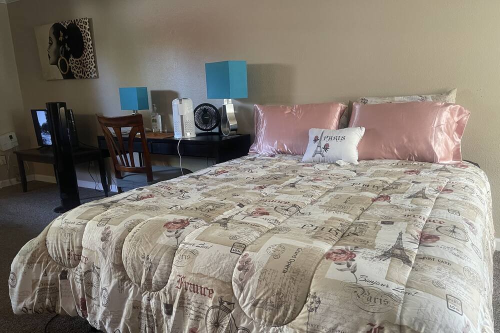Photo of Bedroom in Carmichael