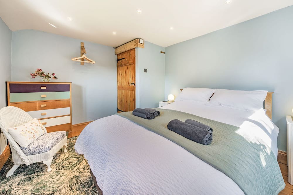 Photo of Bedroom in Llanvair Kilgeddin