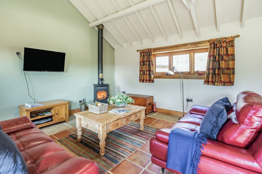 Photo of Livingroom in Llanvair Kilgeddin