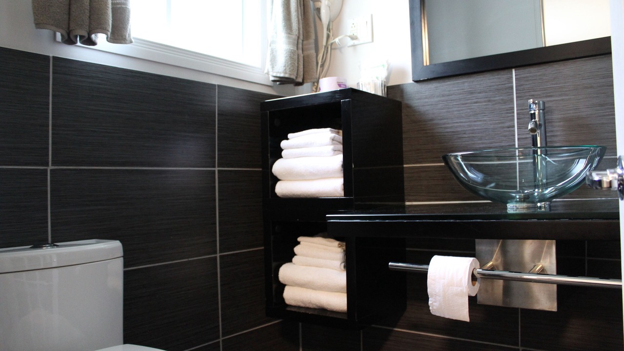 Photo of Bathroom in Vaudreuil