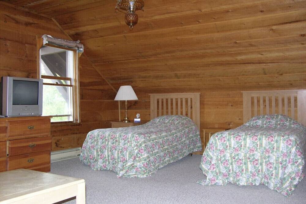 Photo of Bedroom in Lake Clear