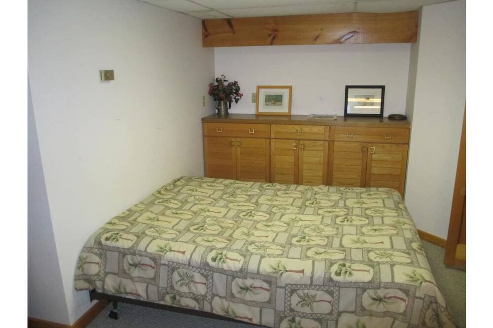 Photo of Bedroom in Lake Clear