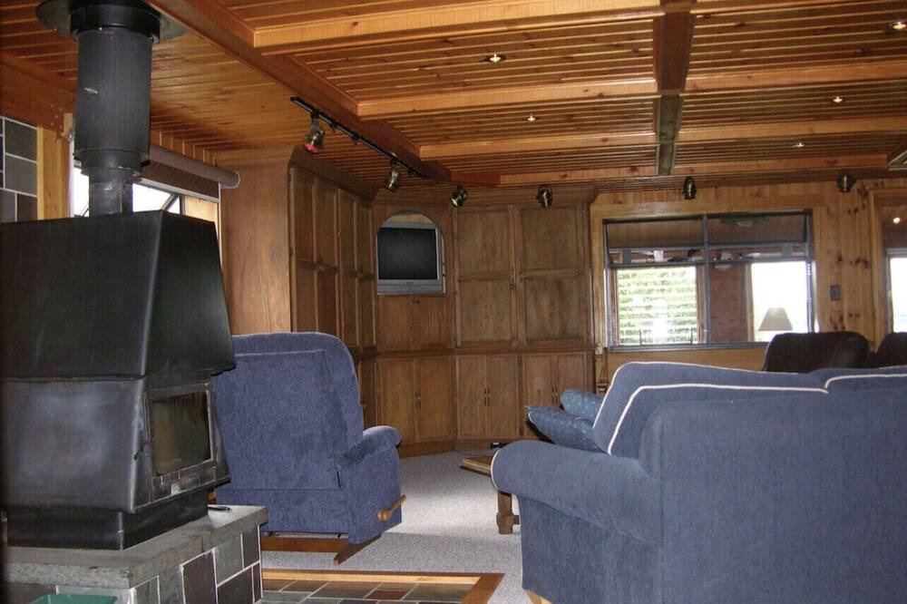 Photo of Livingroom in Lake Clear