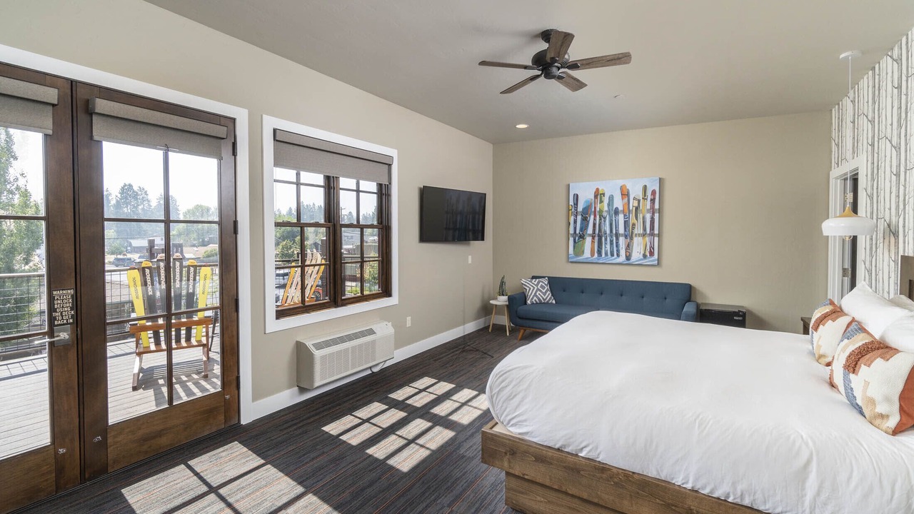 Photo of Bedroom in Sisters