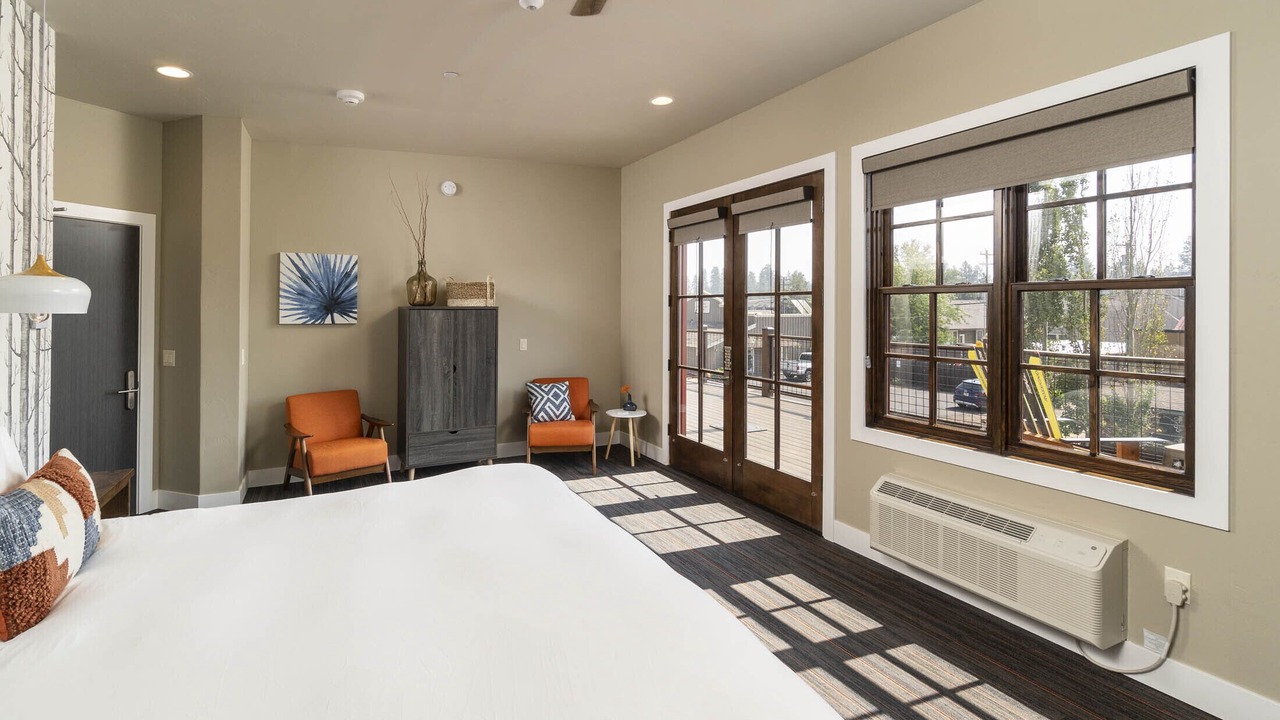 Photo of Bedroom in Sisters