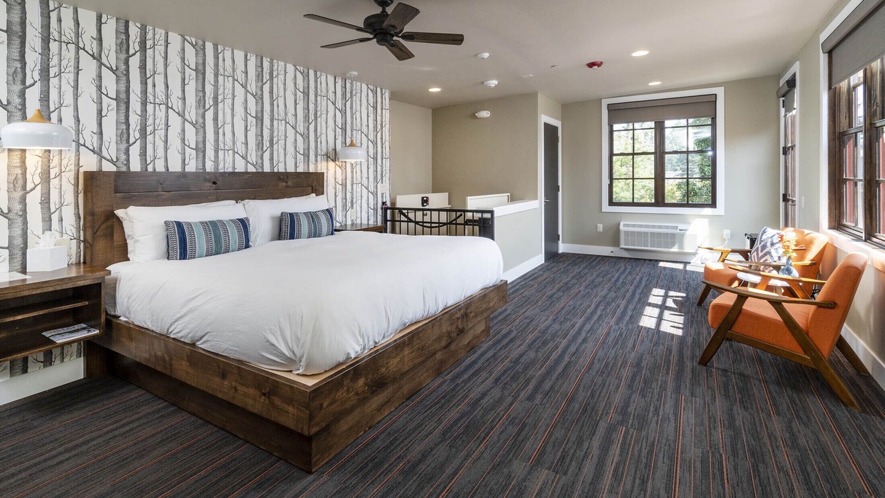 Photo of Bedroom in Sisters