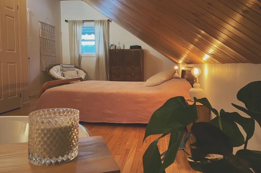 Photo of Bedroom in Sainte-Lucie-des-Laurentides