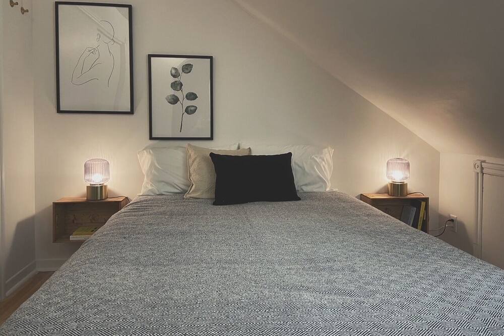 Photo of Bedroom in Sainte-Lucie-des-Laurentides
