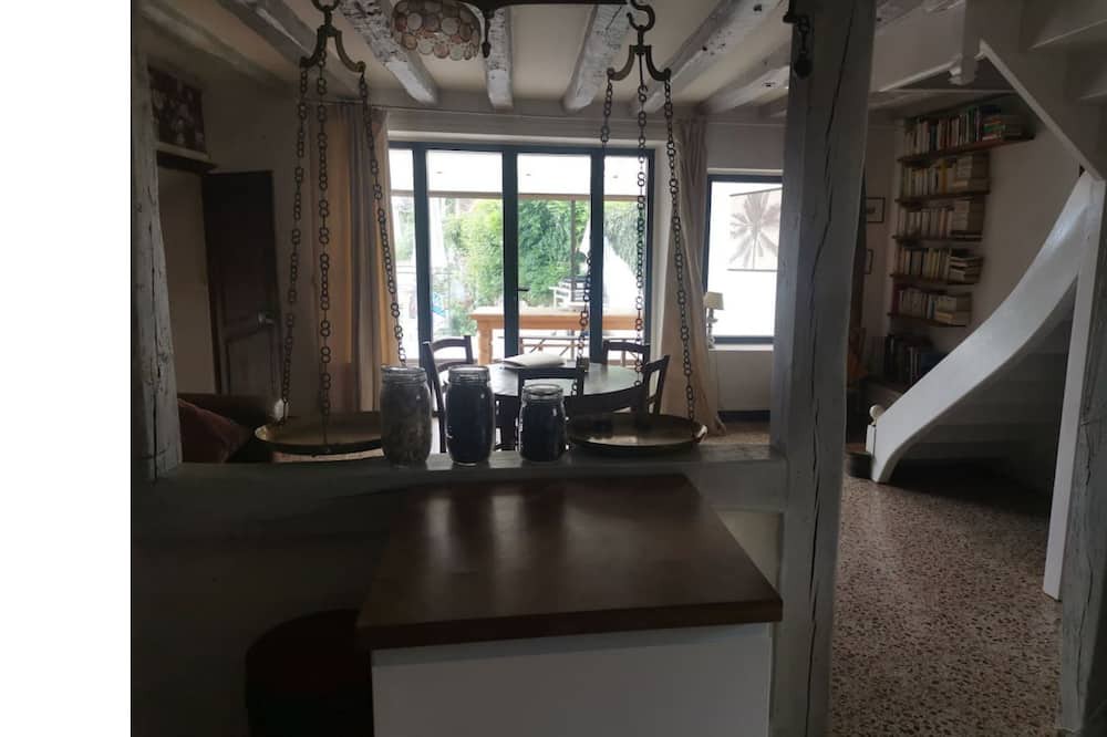 Photo of Others in Nesle-la-Reposte