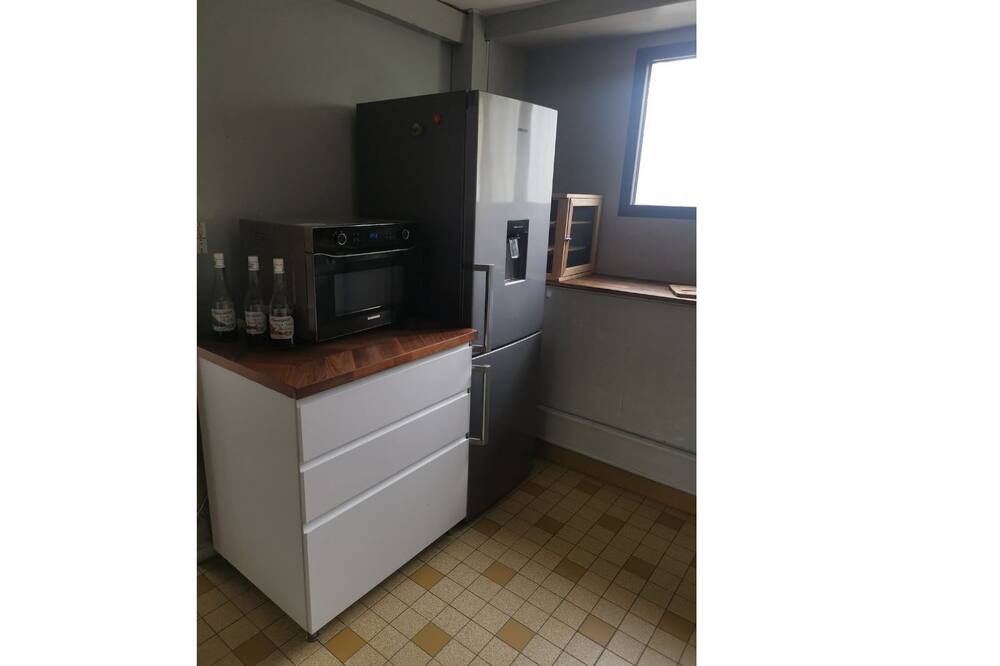 Photo of Kitchen in Nesle-la-Reposte