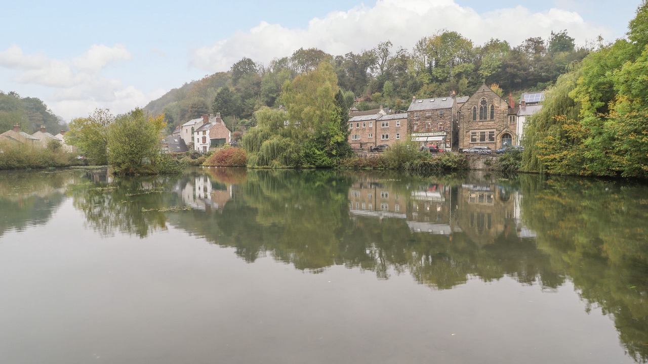 Photo of Others in Cromford