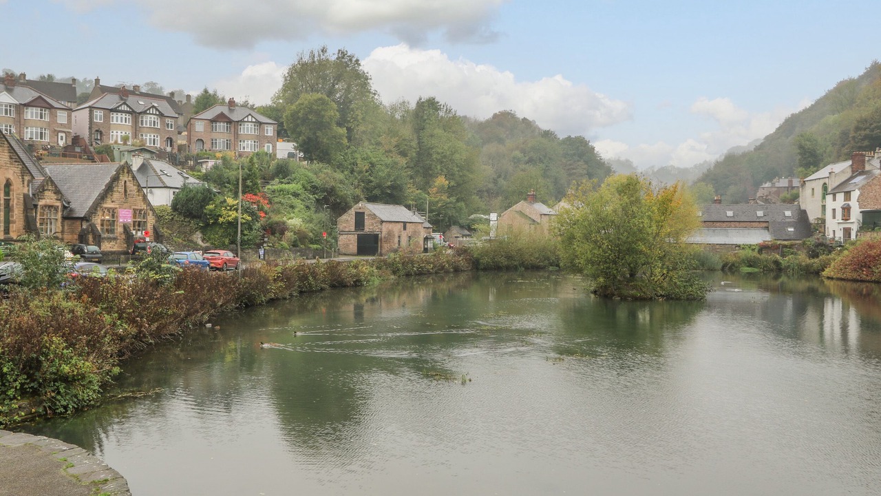 Photo of Others in Cromford