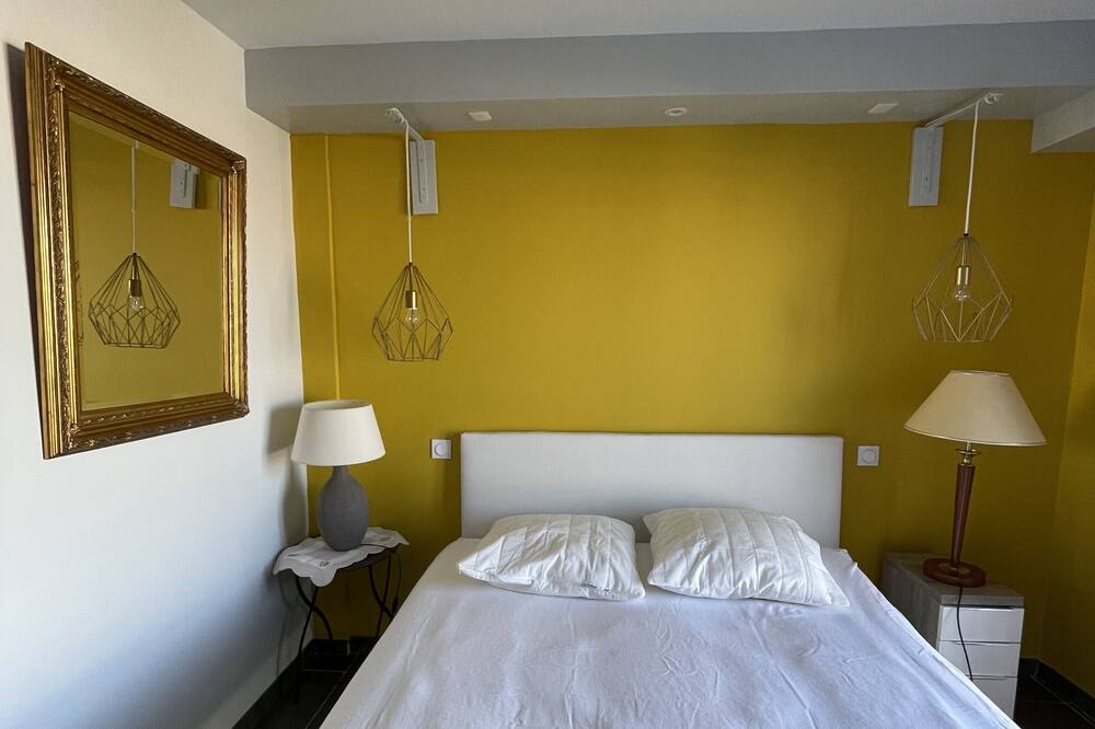 Photo of Bedroom in Le Grau-Du-Roi