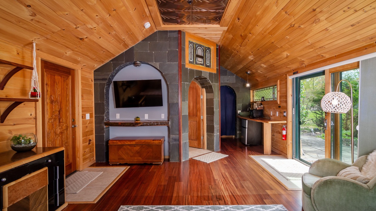 Photo of Bedroom in Ithaca