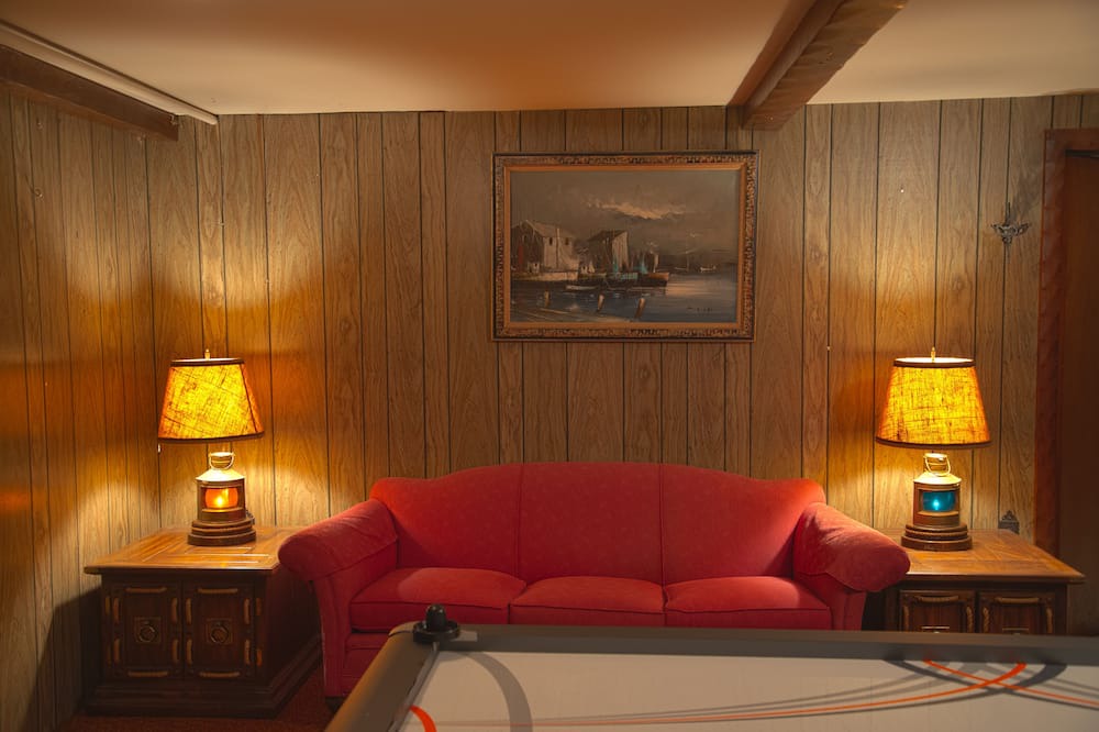 Photo of Bedroom in Lewis County