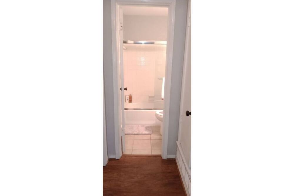 Photo of Bedroom in Mabank