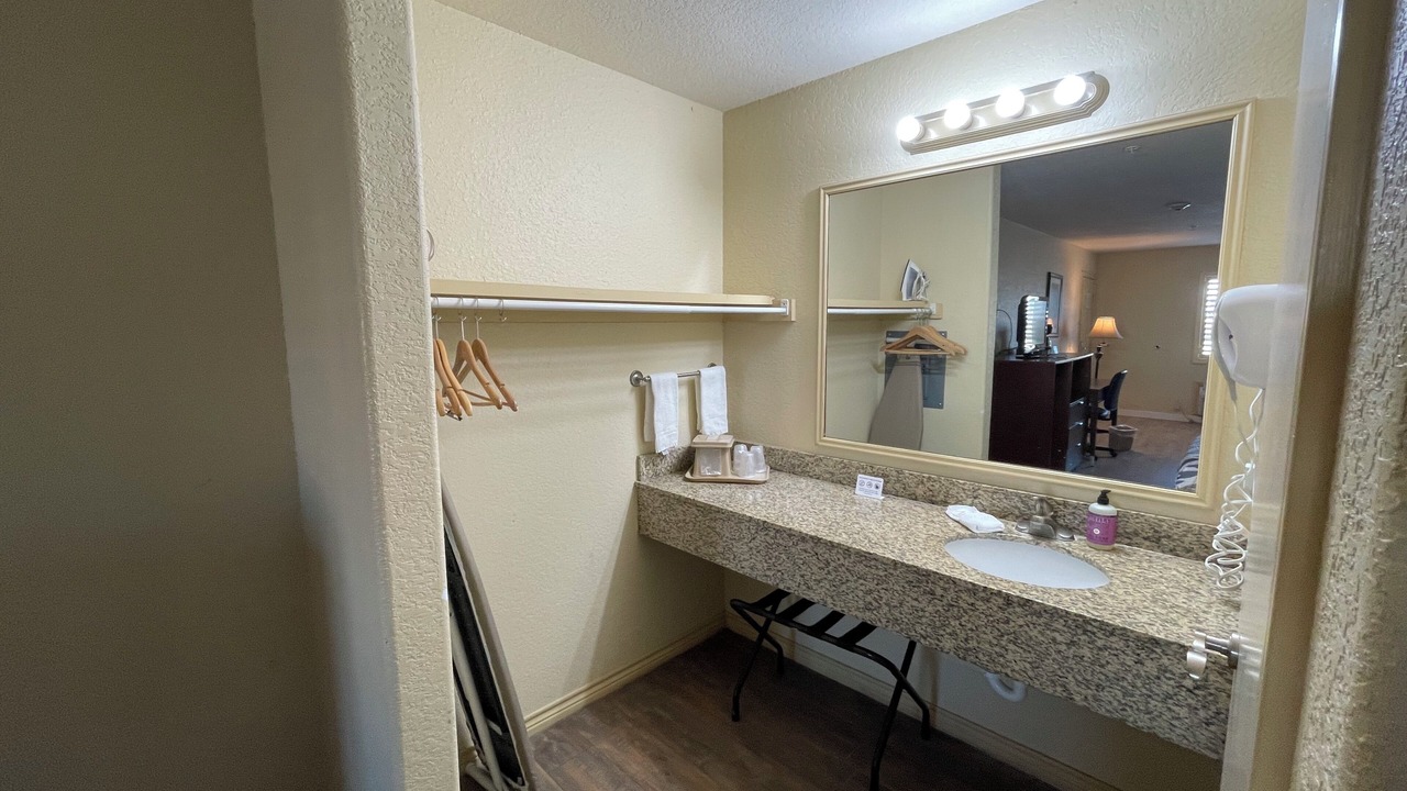 Photo of Bedroom in Kenedy