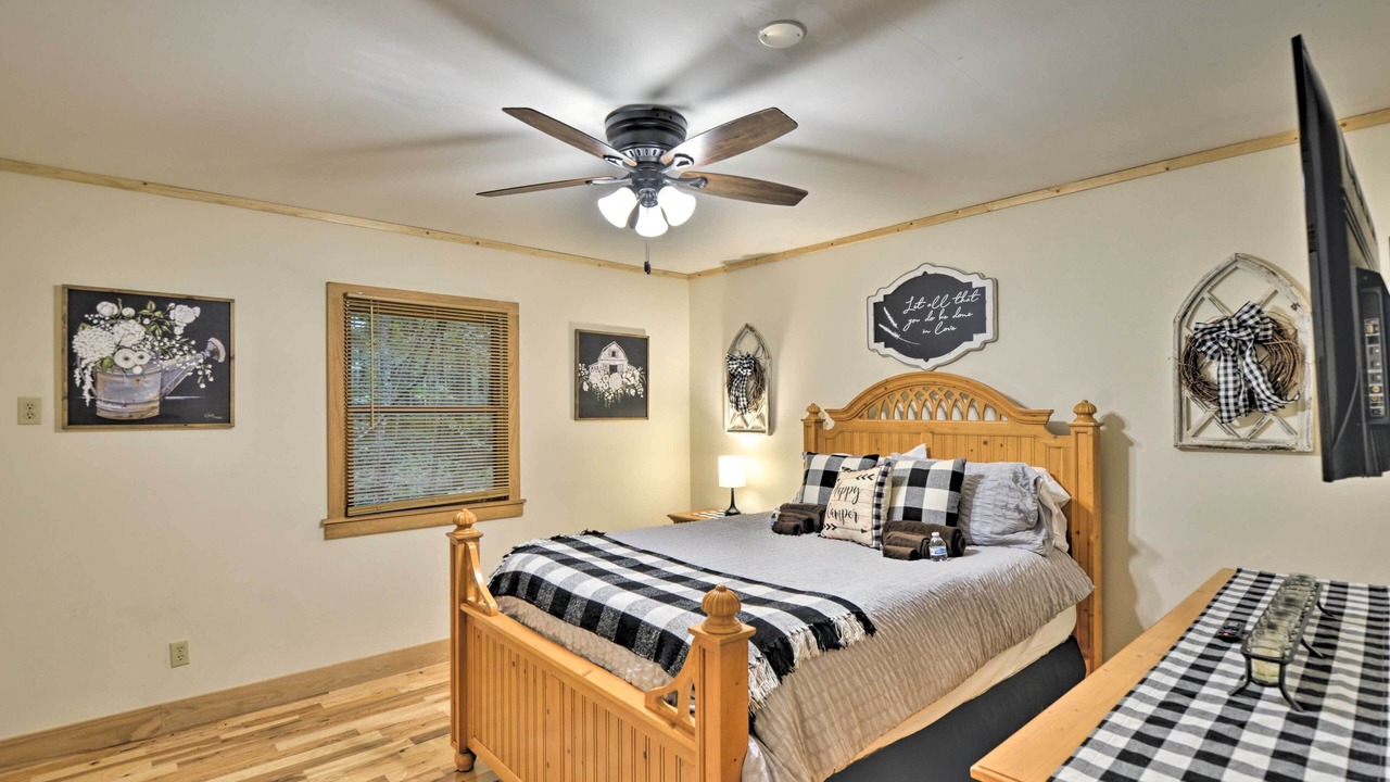 Photo of Others in Rising Fawn