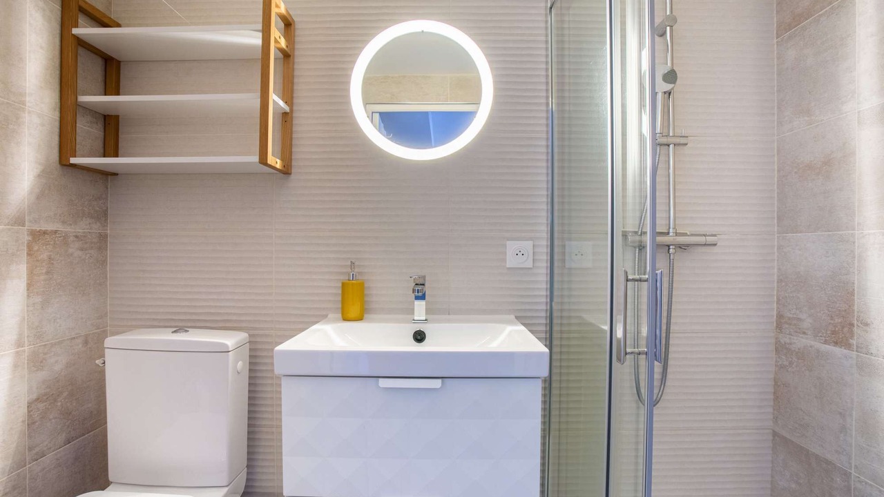 Photo of Others in Jean Jaures