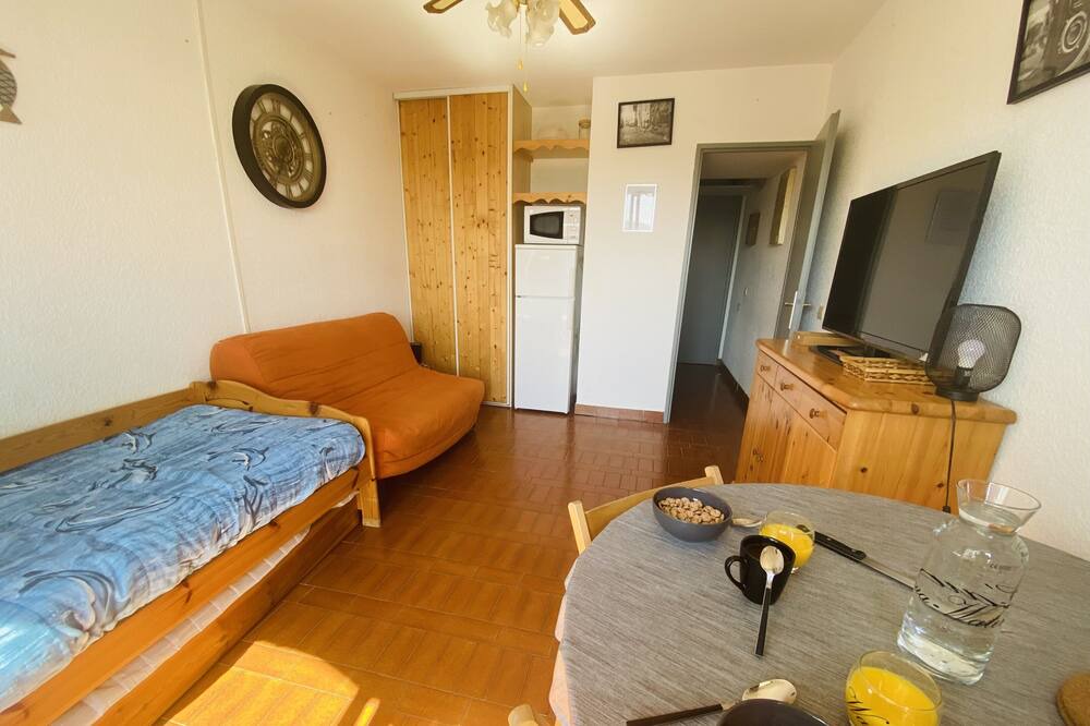 Photo of Bedroom in Le Grau-Du-Roi