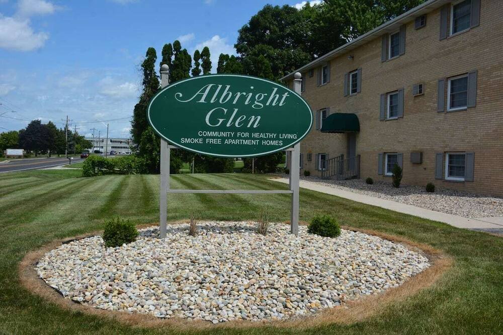 Photo of Outdoor in Hemlock