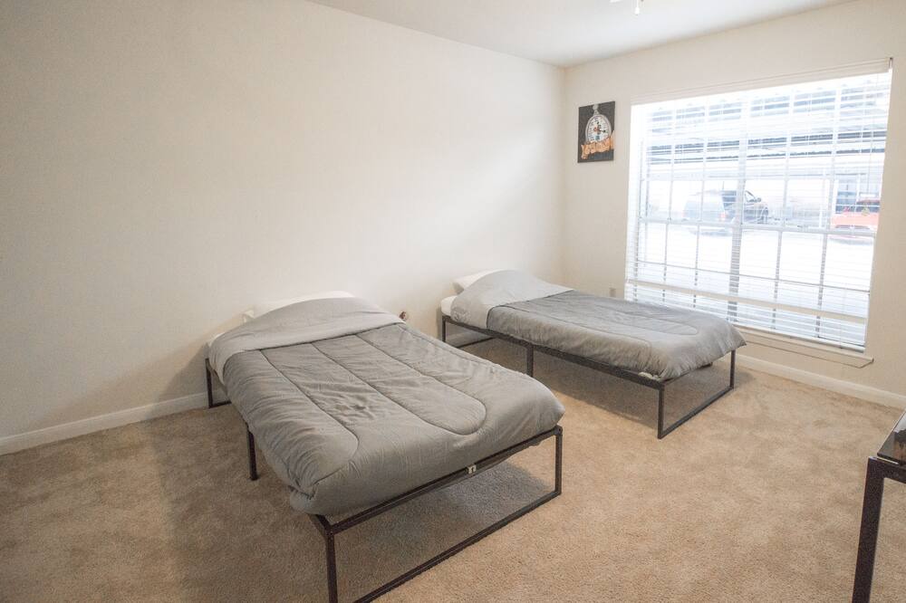 Photo of Bedroom in The Villages