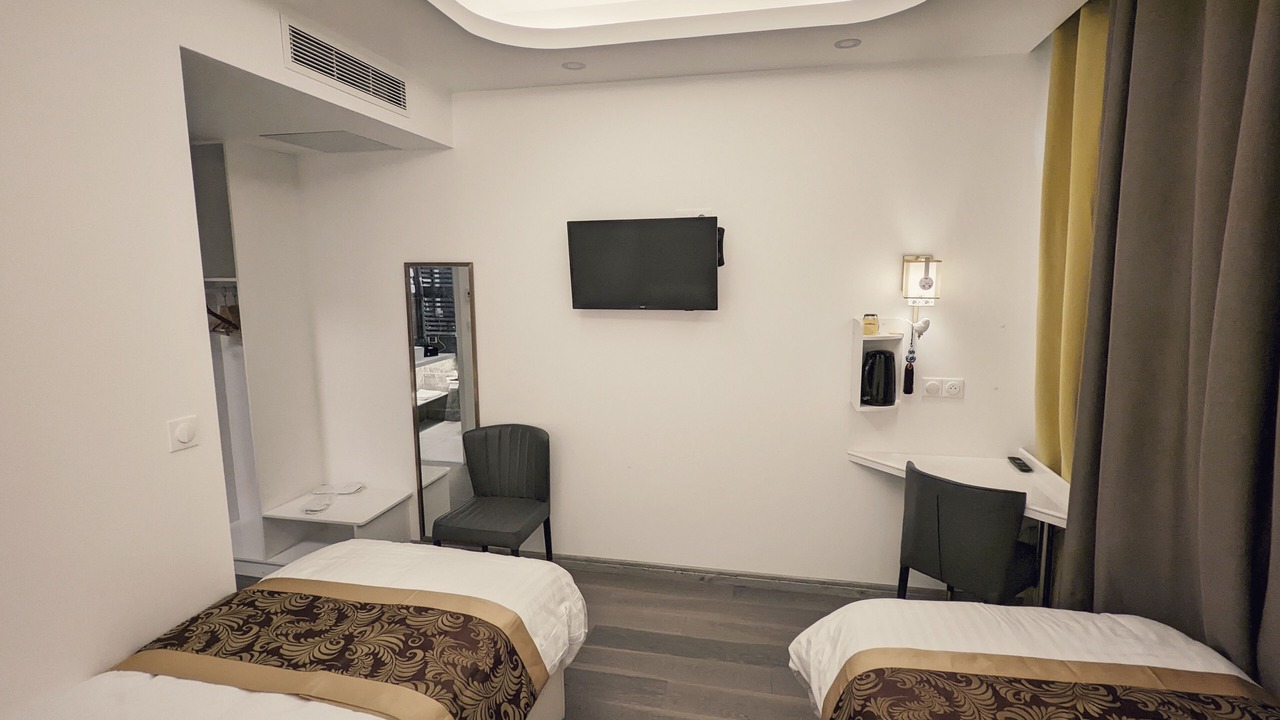 Photo of Bedroom in Sotteville-les-Rouen