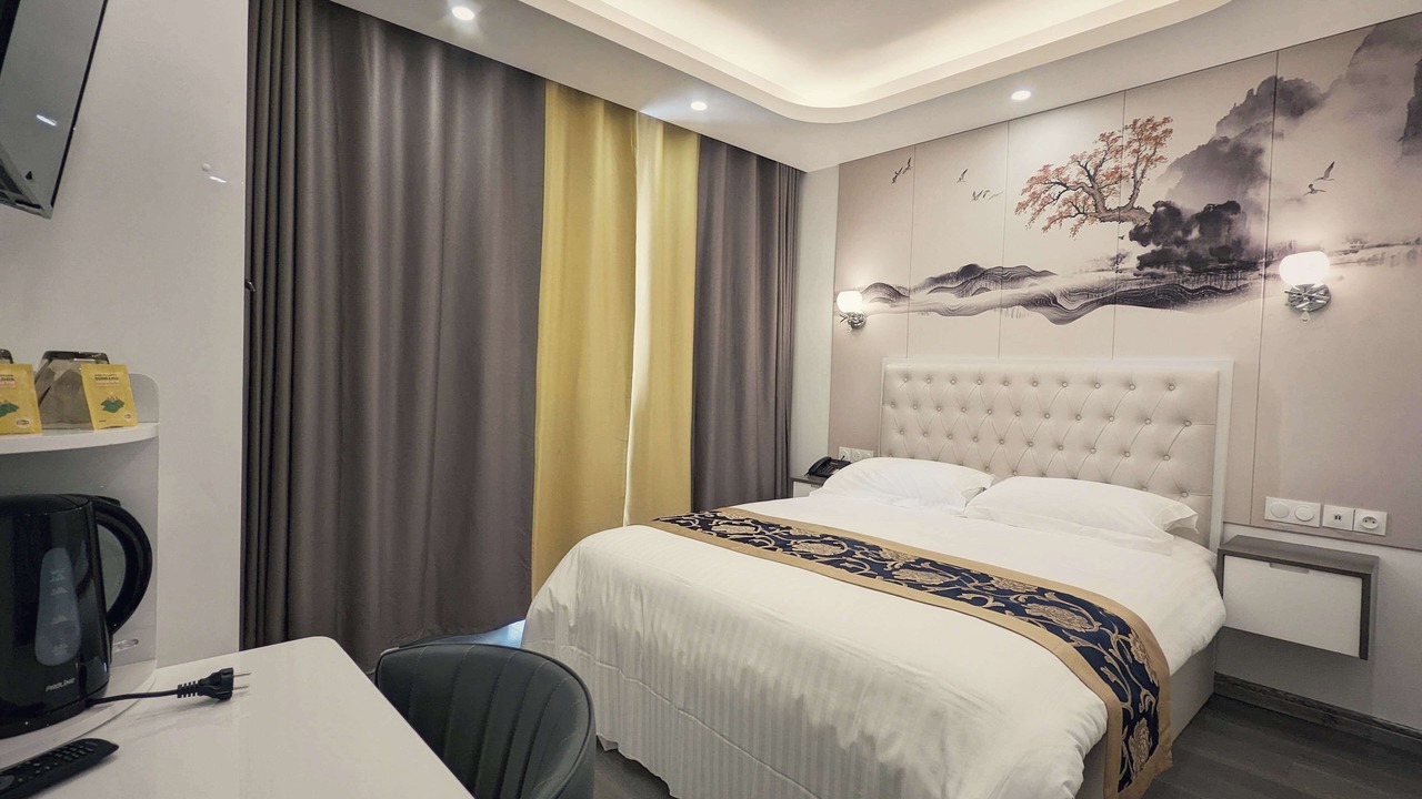 Photo of Bedroom in Sotteville-les-Rouen