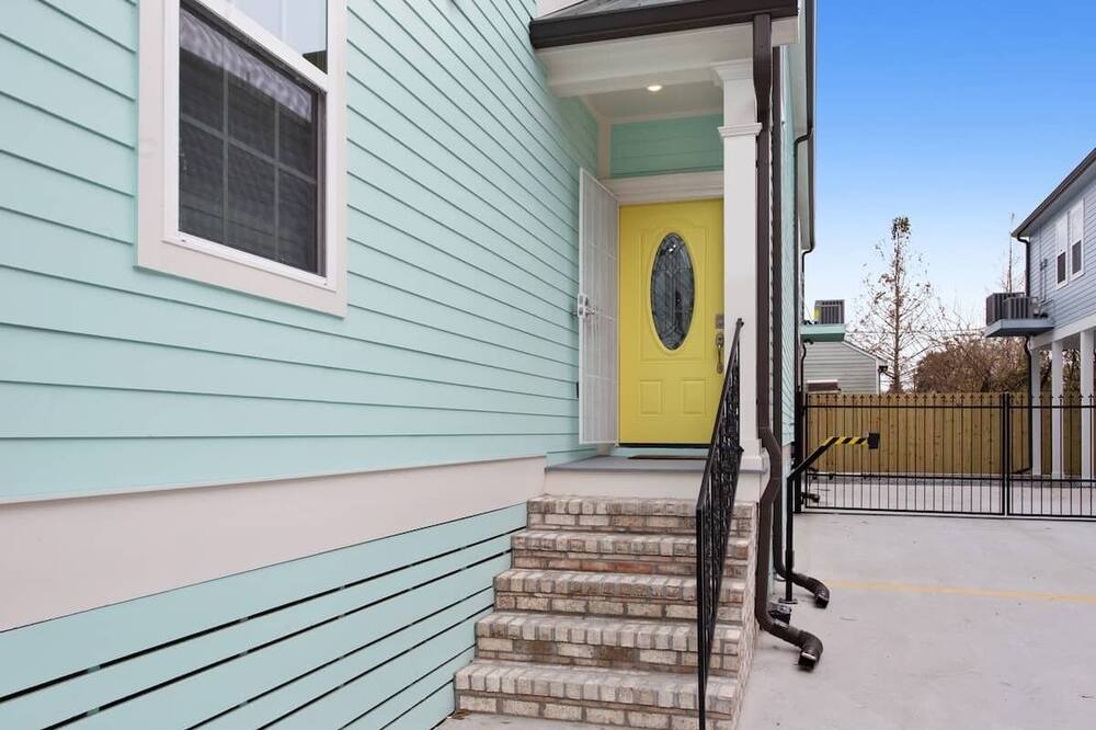 Photo of Outdoor in South 7th Ward