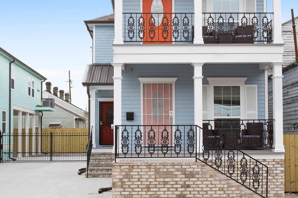 Photo of Outdoor in South 7th Ward