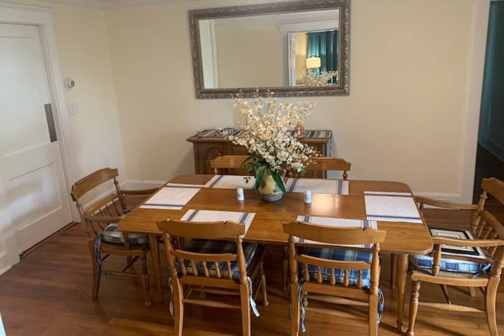 Photo of Livingroom in South Side