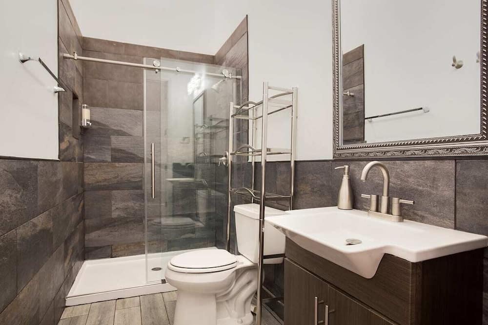 Photo of Bathroom in Treme