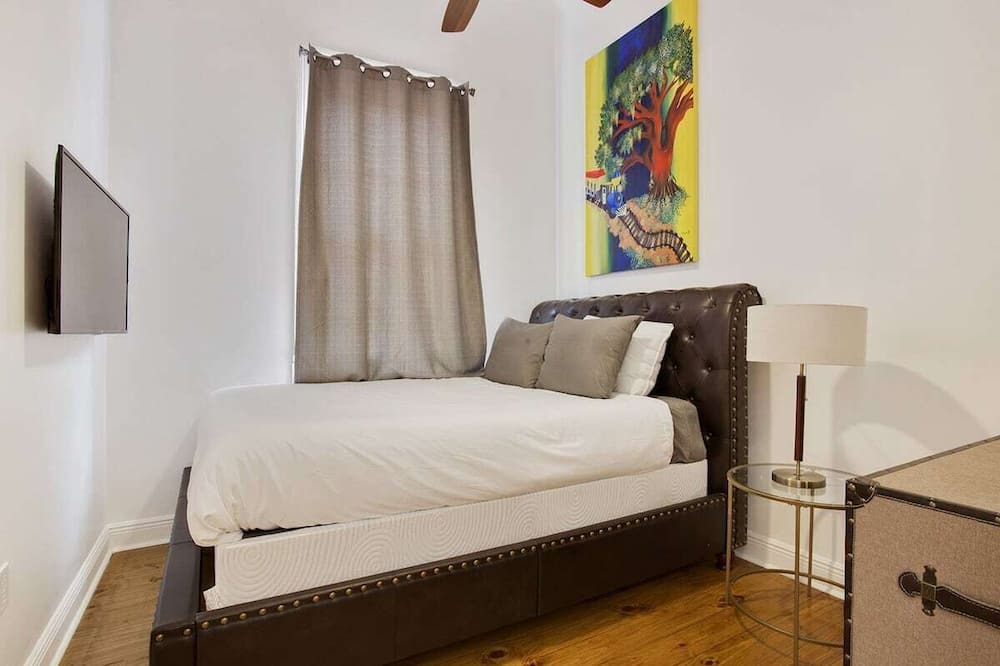 Photo of Bedroom in Treme