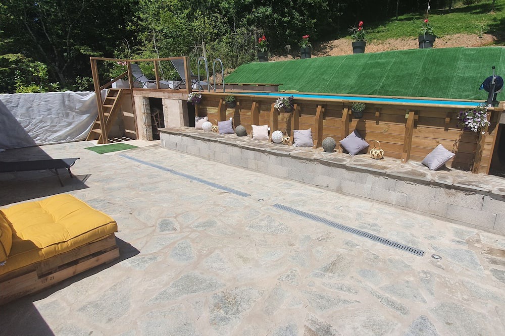 Photo of Patio Balcony in La Fouillade