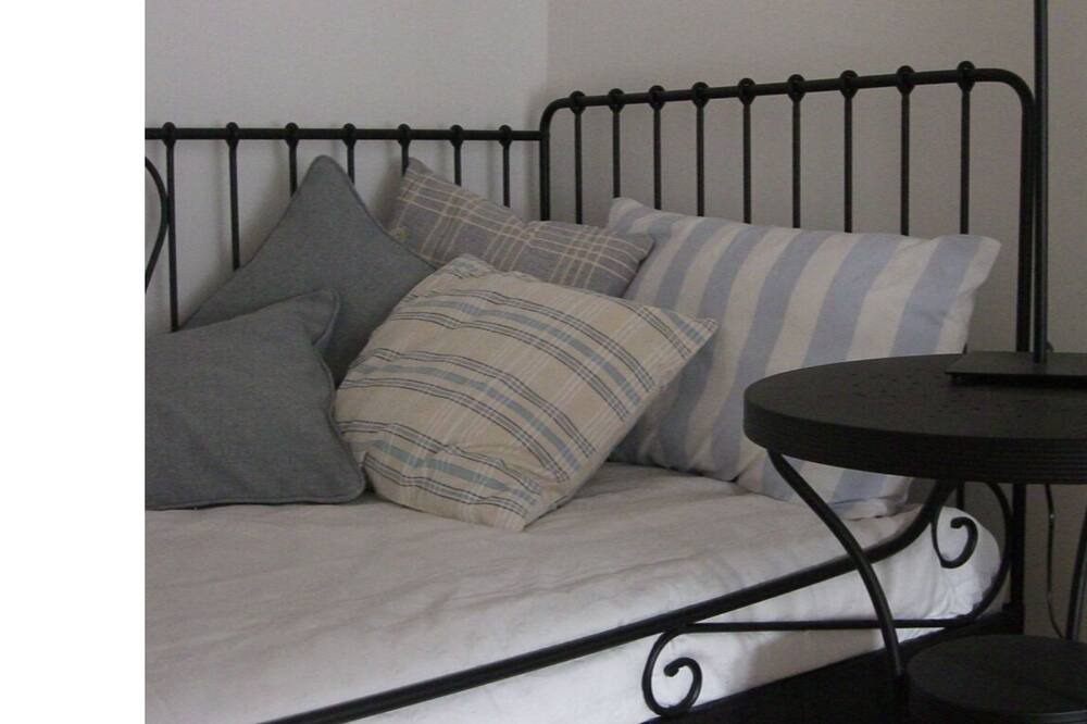 Photo of Bedroom in Beaufort
