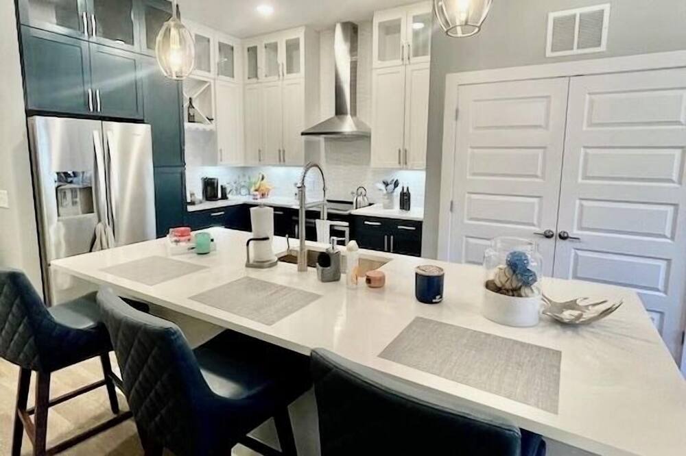 Photo of Others in North Decatur