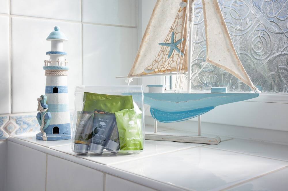 Photo of Kitchen in Torquay City Centre