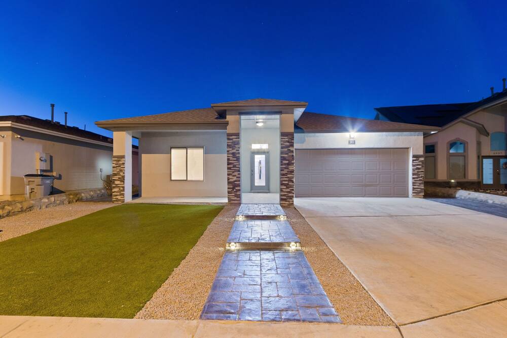 Photo of Outdoor in Northeast El Paso