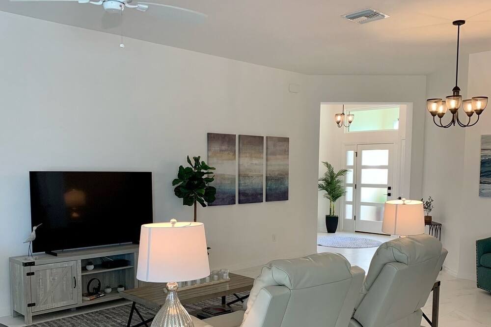 Photo of Bedroom in Leesburg