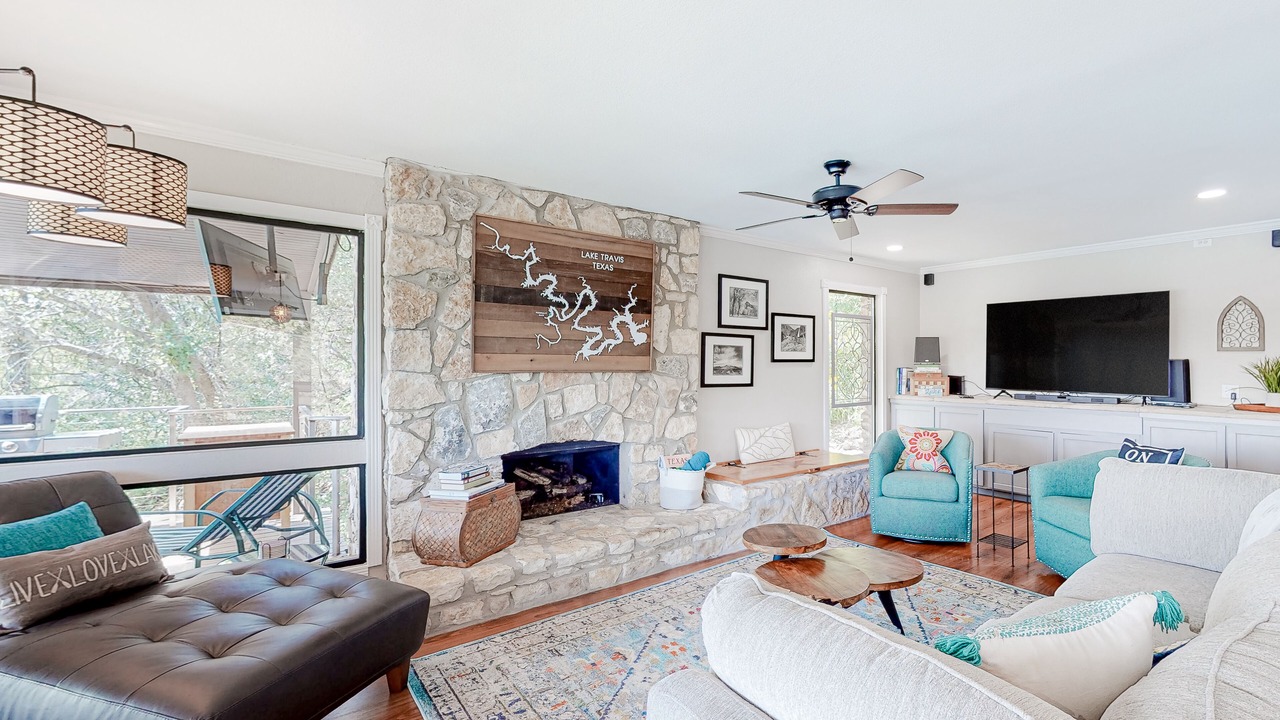 Photo of Livingroom in Point Pedernales