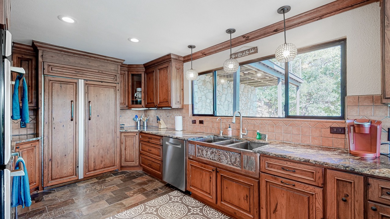 Photo of Kitchen in Point Pedernales