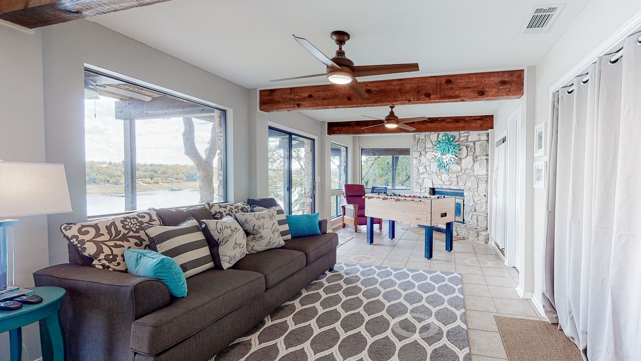 Photo of Livingroom in Point Pedernales