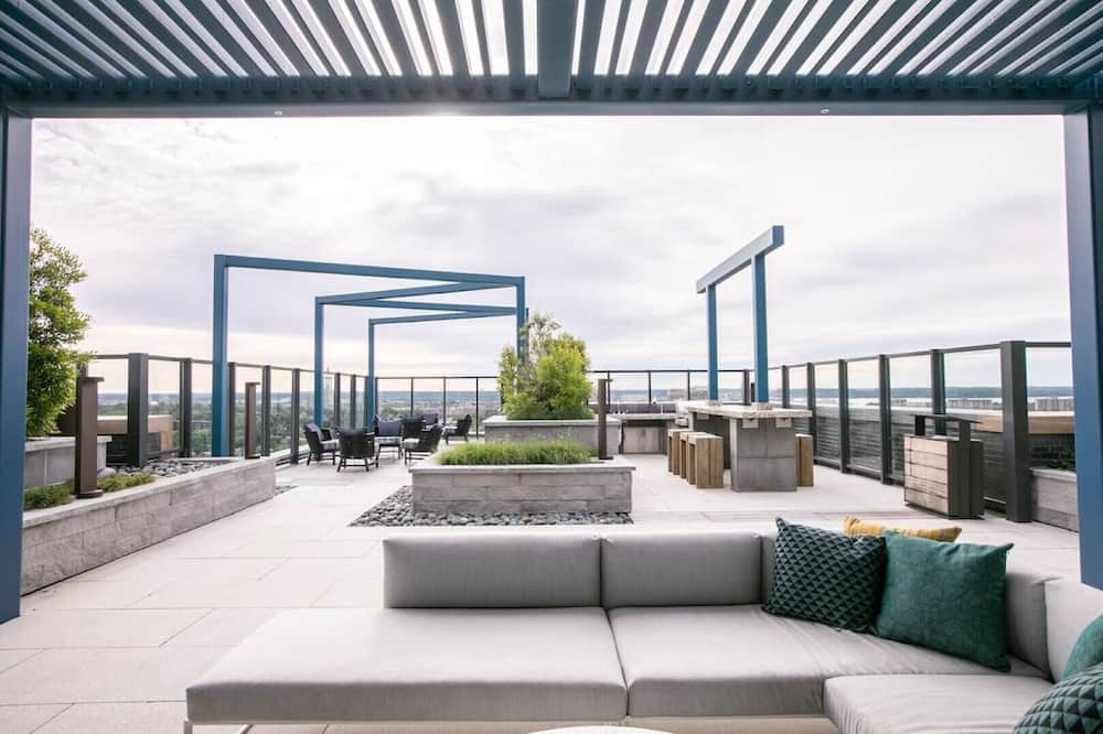 Photo of Patio Balcony in Jefferson Manor