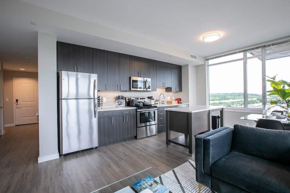 Photo of Others in Jefferson Manor