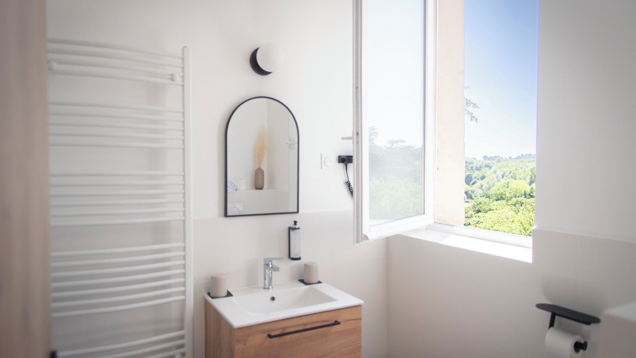 Photo of Bathroom in Bellegarde-Sainte-Marie