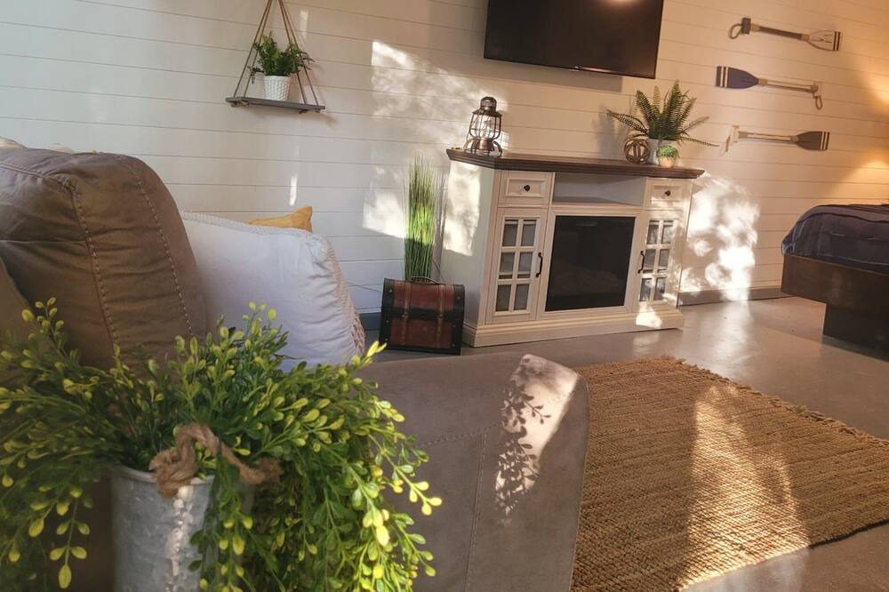 Photo of Livingroom in Lynn