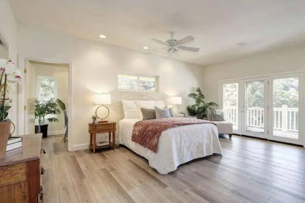 Photo of Bedroom in Colfax
