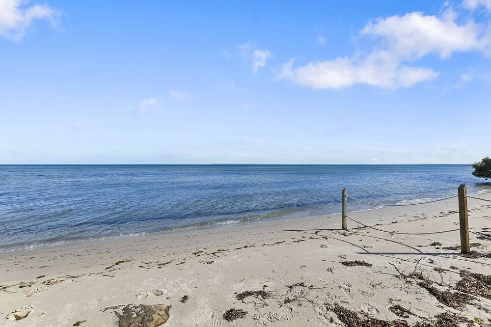 Photo of Others in Beachmere